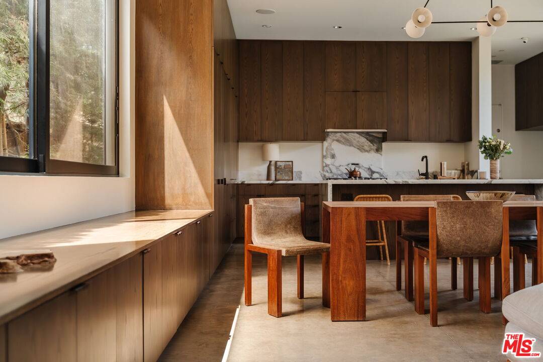 2013   Louella Ave 4BR Marina Del Rey La