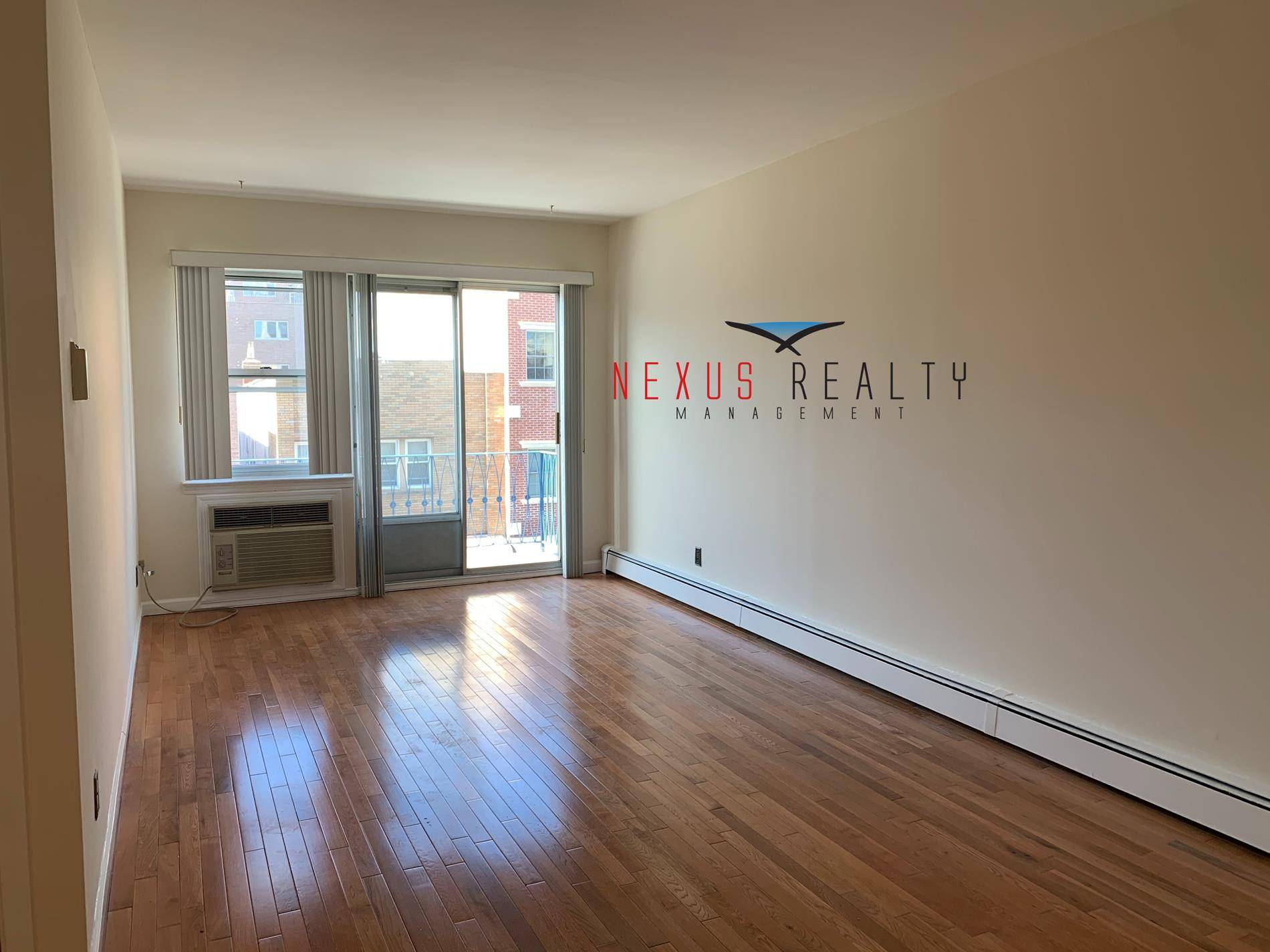Great 3 Bedroom apartment with balcony in the heart of Astoria 28753 Spacious winged bedrooms on the top floor in a 3 family houseSunny living room Brand new open kitchen ...