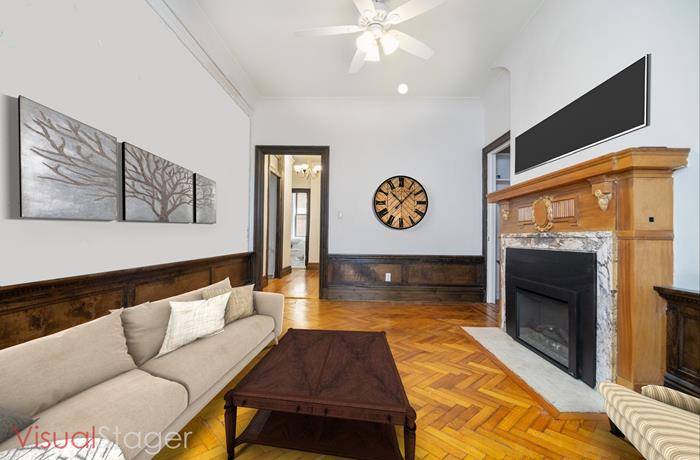 Now is your chance to own at 299 Riverside Drive, an elegant pre war building with a handsome marble lobby, private garden, resident superintendent, part time doorman, porter, and low ...