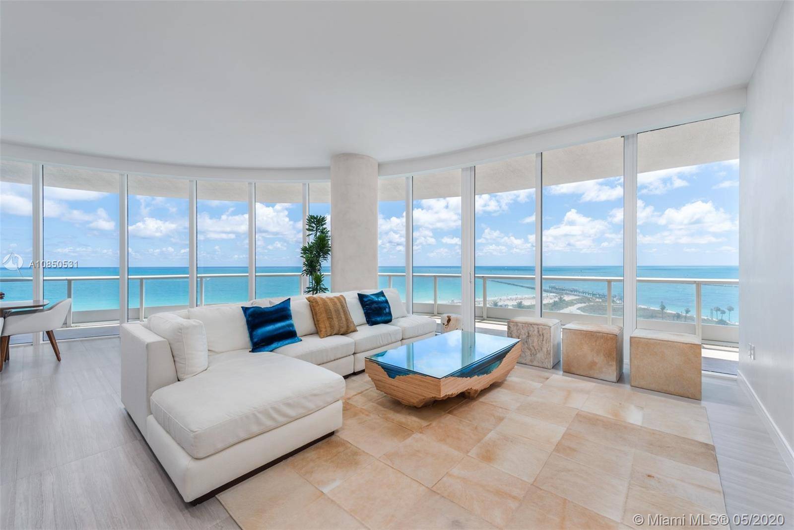 Enjoy the best views in Miami Beach from this coveted 06 line at Continuum South Tower.