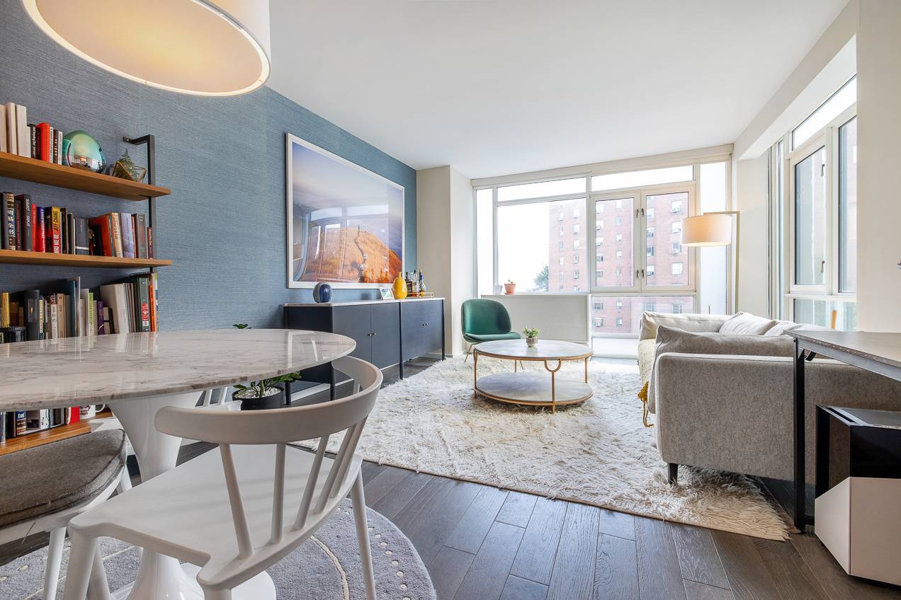 Welcome to 385 1st Ave. This pristine home is everything you ve been looking for in a 1 bedroom in Gramercy.