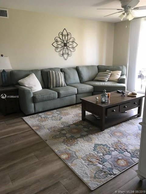Beautifully renovated Aventura Vacation Rental, large master bedrooms both with private bathrooms, Relax on the balcony with pool Marina views.