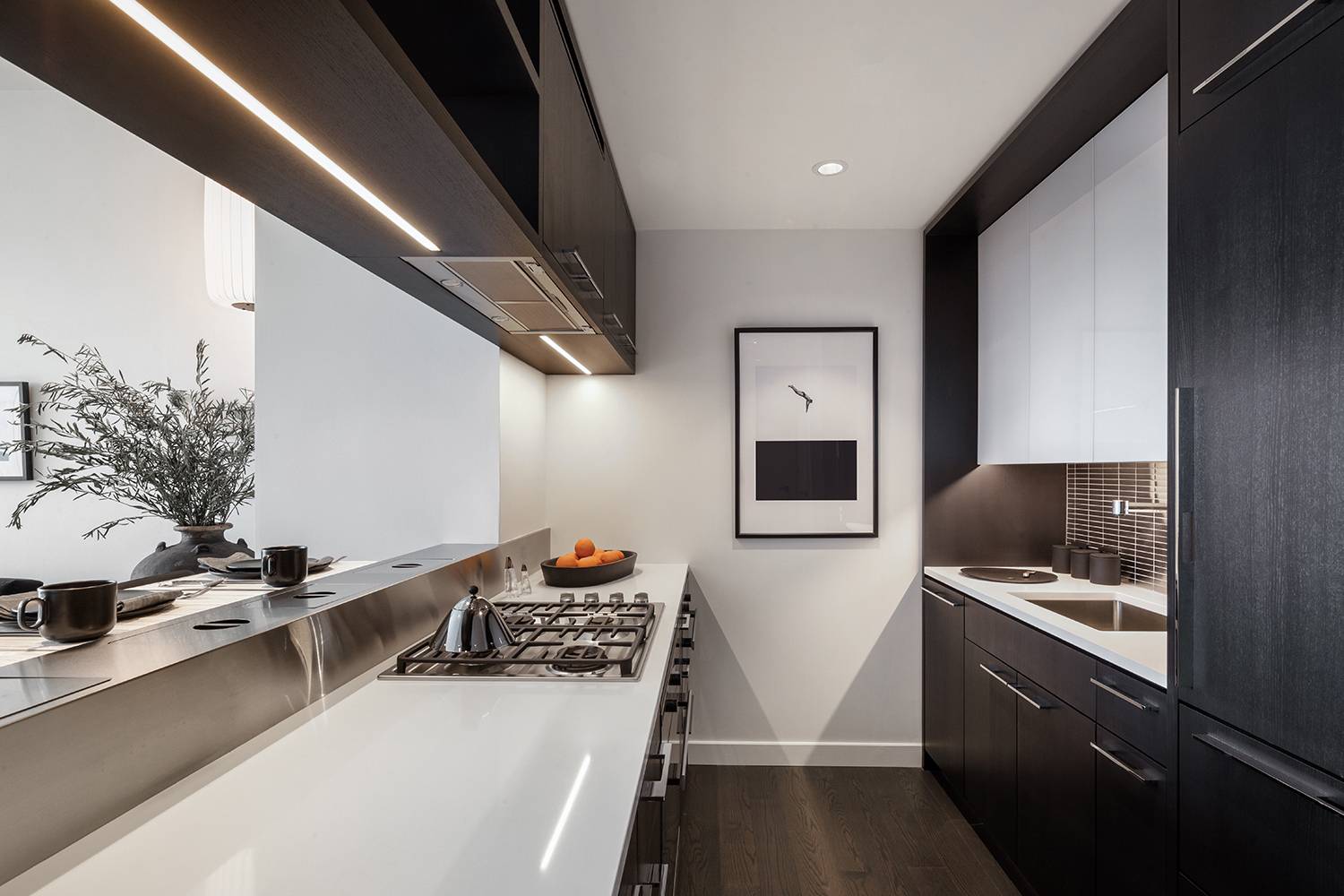 ONE MANHATTAN SQUARE OFFERS ONE OF THE LAST 20 YEAR TAX ABATEMENTS AVAILABLE IN NEW YORK CITY Residence 49N is a 723 square foot one bedroom, one bathroom with an ...