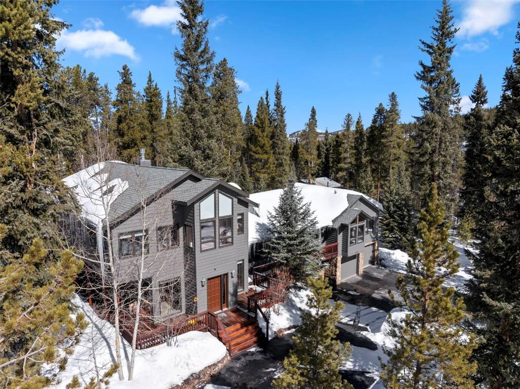 Great short term rental potential, close to the Breckenridge Ski Area and town.
