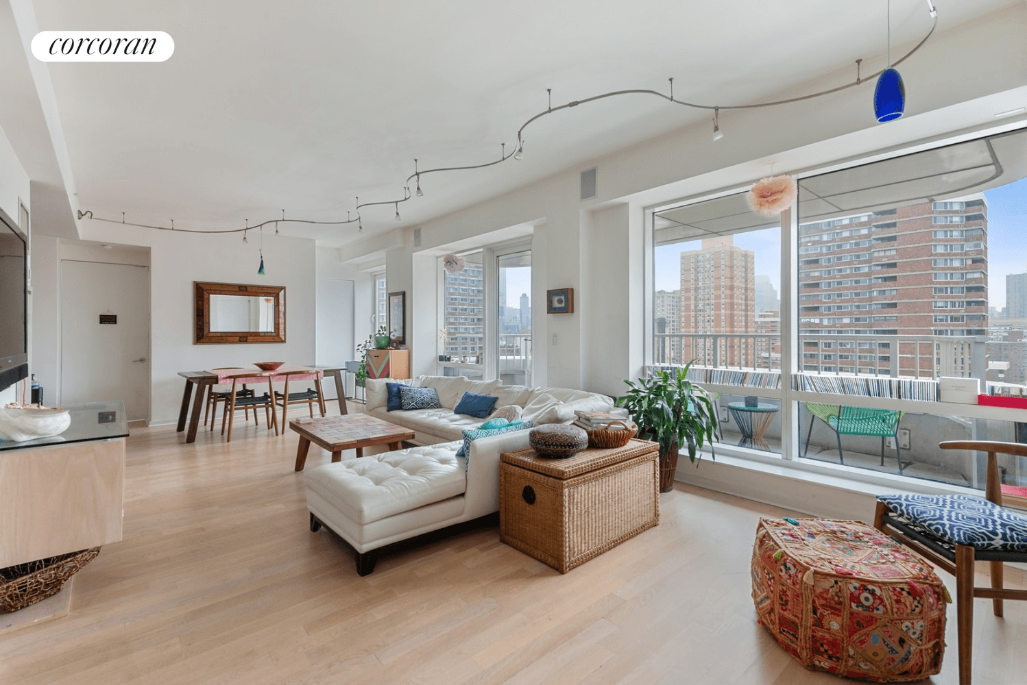 This 2 bedroom, 2. 5 bath penthouse is the ultimate in luxury living and offers spectacular sweeping views of the Empire State and Chrysler Buildings from the apartment's private 20' ...