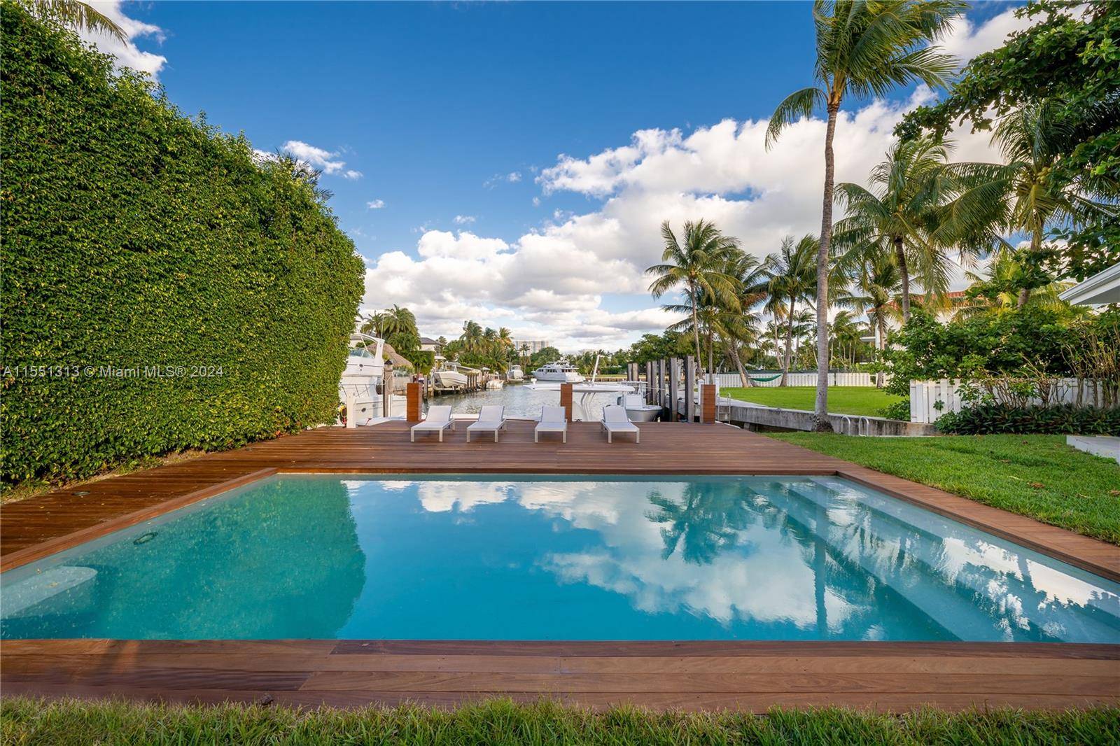 welcome to Key Biscayne. You cannot dream of a most perfect home with only good vibes and a twist of Saint Barth One story Beach house home style, with 5 ...