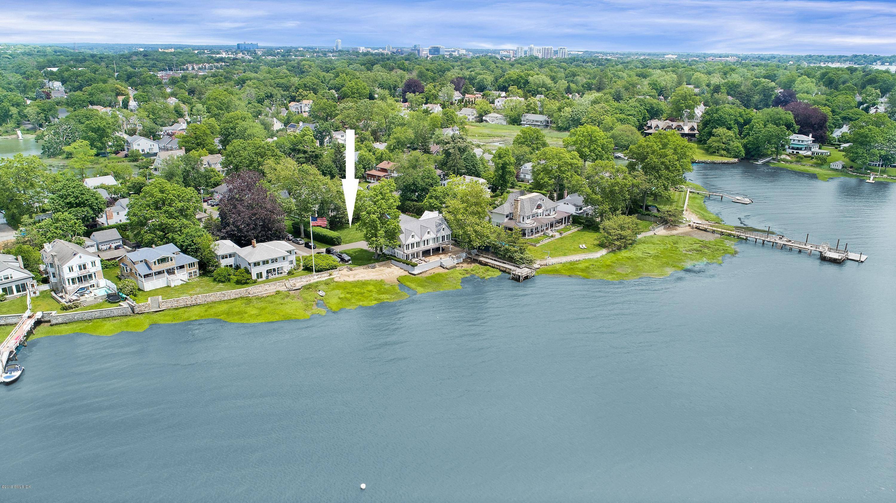Wonderful opportunity to build your dream house on this prime lot located steps from the water in Shorelands Association.