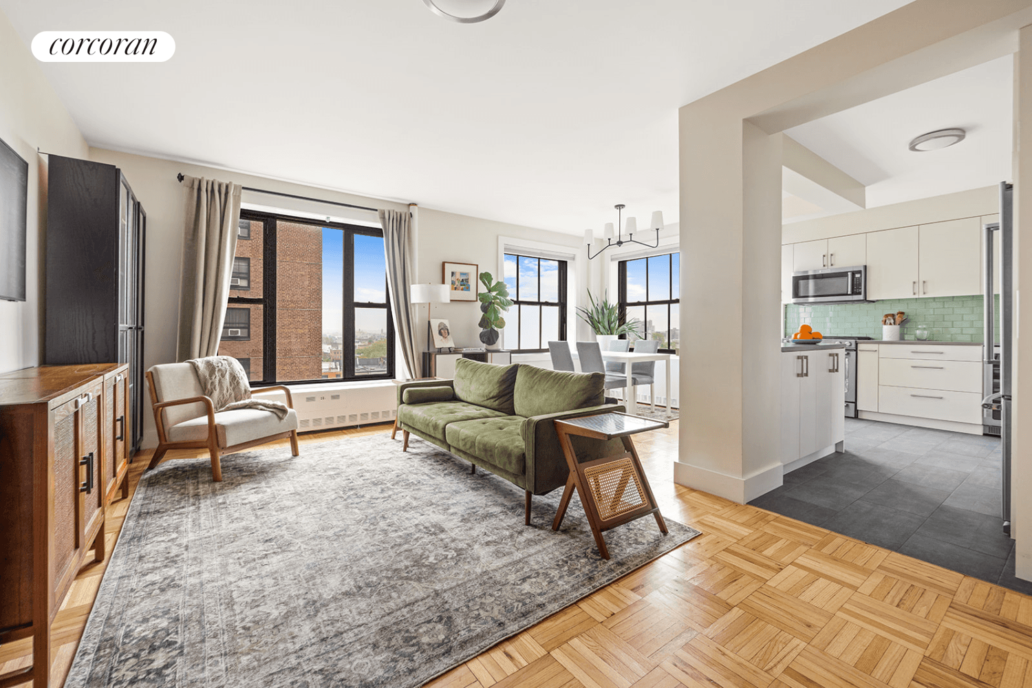 This flawlessly renovated, corner one bedroom home has six oversized windows with eastern and southern exposures, providing bright sun and unobstructed views over brownstone Brooklyn.