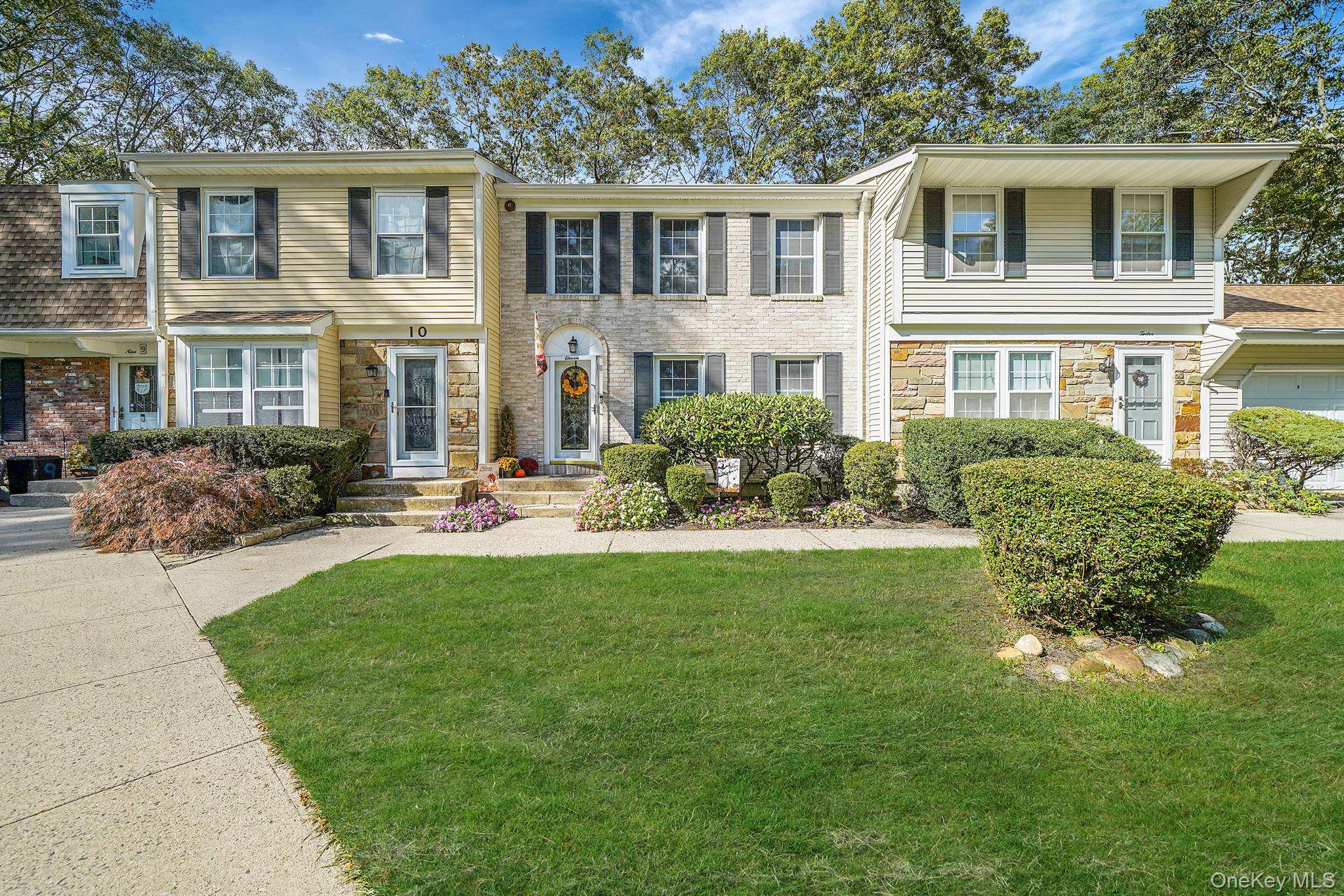 Don't miss this opportunity to own a 3 bedroom, 2.