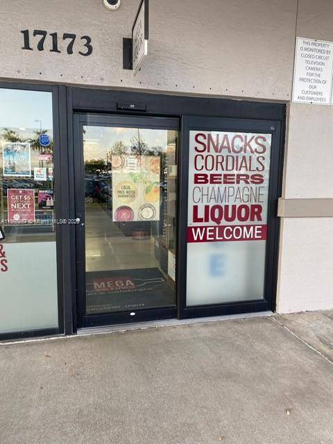 Hot deal in Pines Blvd, a renovated low rent Liquor Store with a 3PS Licence, located in a Heavy traffic shopping strip with a Sedano's supermarket as an anchor.