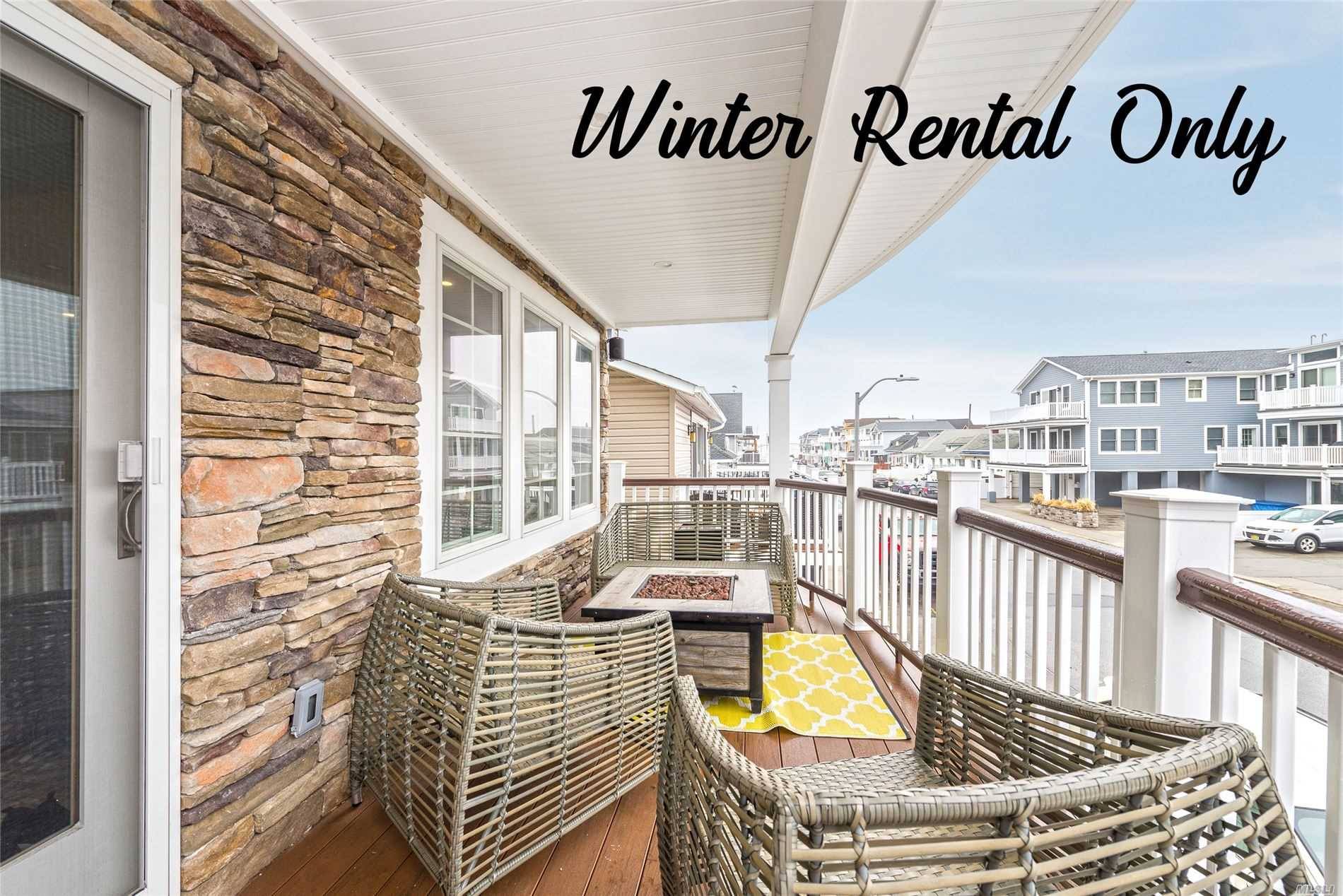 WINTER Rental Only. Gorgeous, Spacious, Clean amp ; Bright West End Home, Raised Fema Compliant.