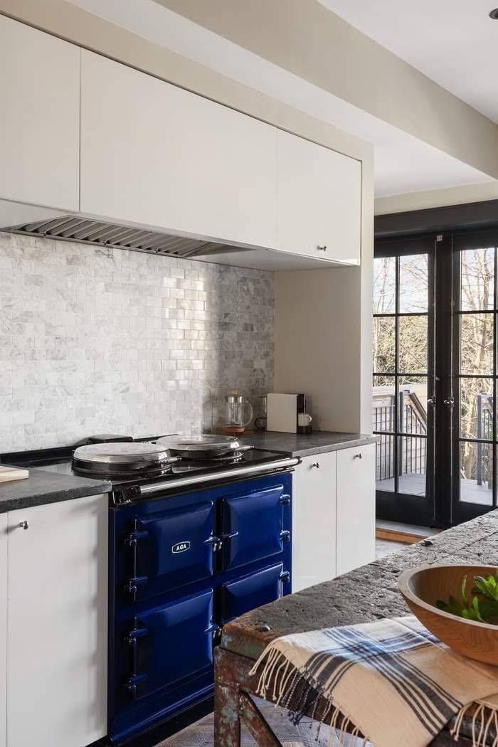 Elegance Reimagined. Located on the most desirable block in Red Hook, this extraordinary single family home offers everything one could dream of from exquisite scale, flawless condition, suffused with light, ...