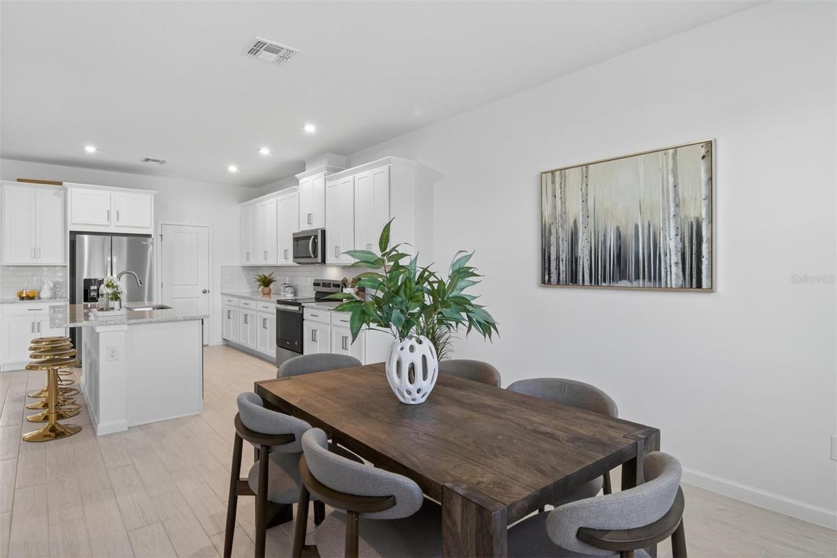 Waterbrooke Glacier Bay Model Dining Room