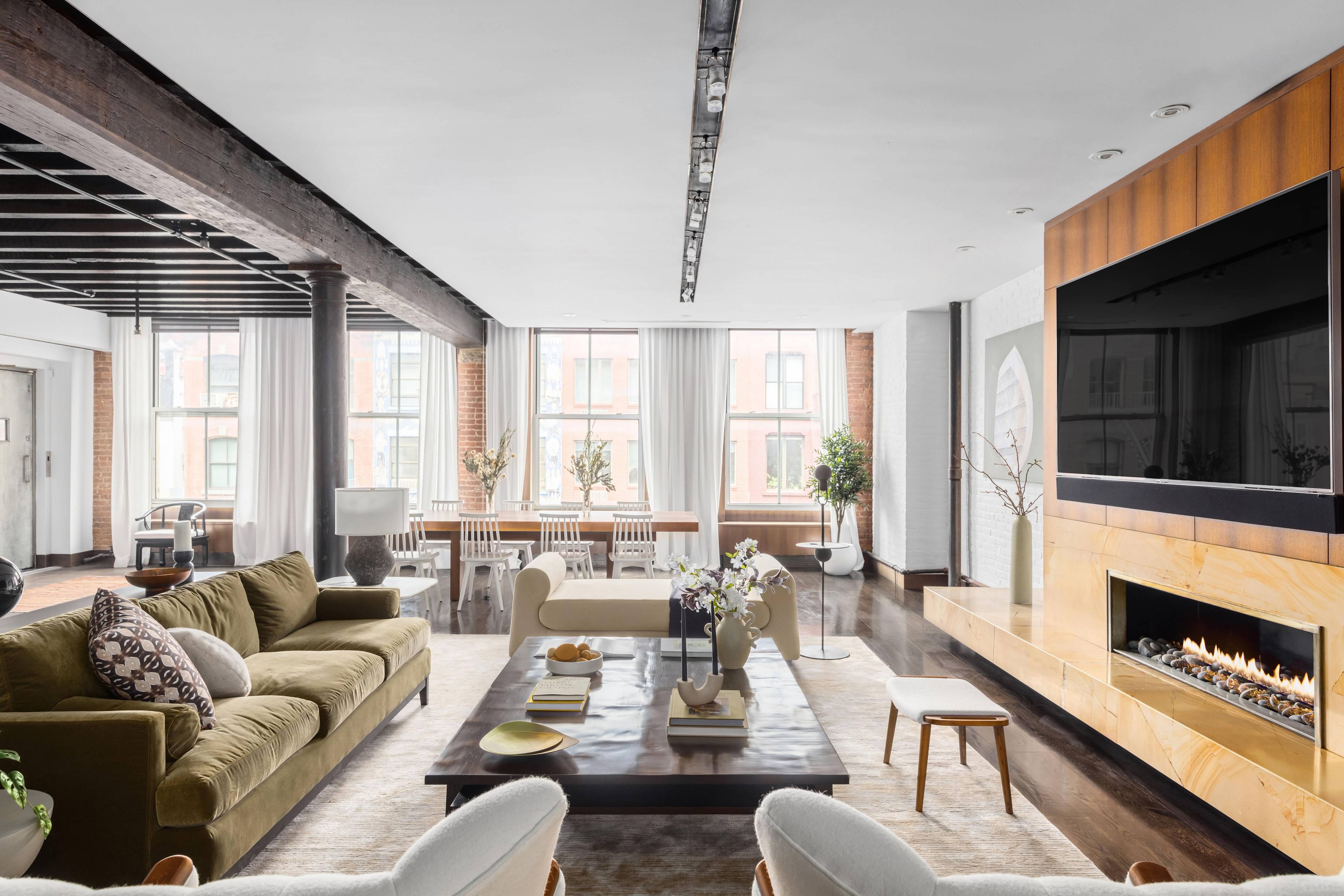 A truly authentic Soho loft offering privacy, intimacy and the ultimate Soho lifestyle experience.