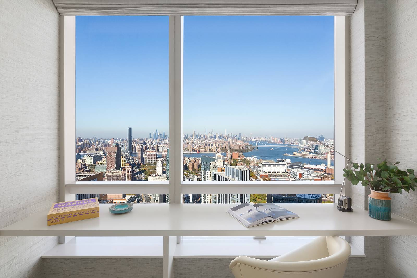 THE SMARTEST BUY IN BROOKLYN BROOKLYN POINT OFFERS ONE OF THE LAST 25 YEAR TAX ABATEMENTS AVAILABLE IN NEW YORK CITY.