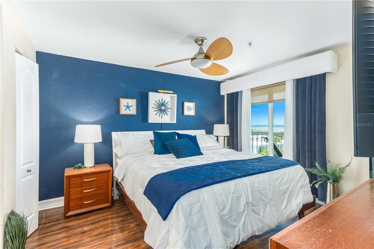 MASTER SUITE VIEWS WEST