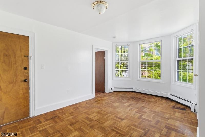 U1 Bedroom