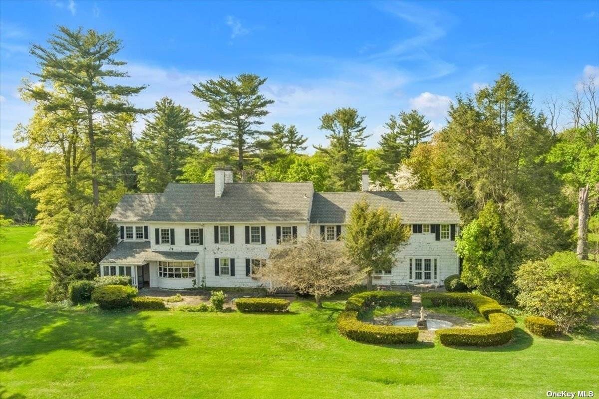 A FABULOUS FIND... 10. 85 ACRES OF LUSH NATURAL LANDSCAPE AND THE HOME WHERE FAMILY REUNION WITH BETTY DAVIS WAS FILMED.