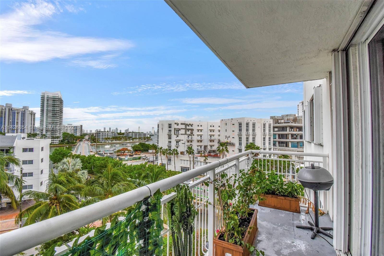 Step inside one of the best units in the building a corner unit featuring a split floor plan with 2 bedrooms and 2 baths.