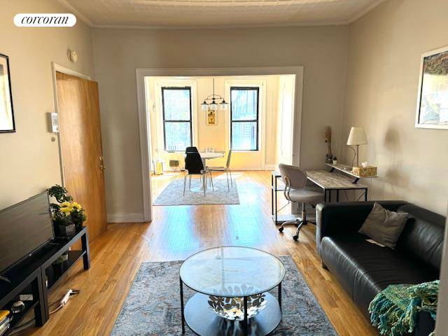 Welcome home to a spacious, furnished 2 bedroom apartment on the border of Cobble Hill and Carroll Gardens.