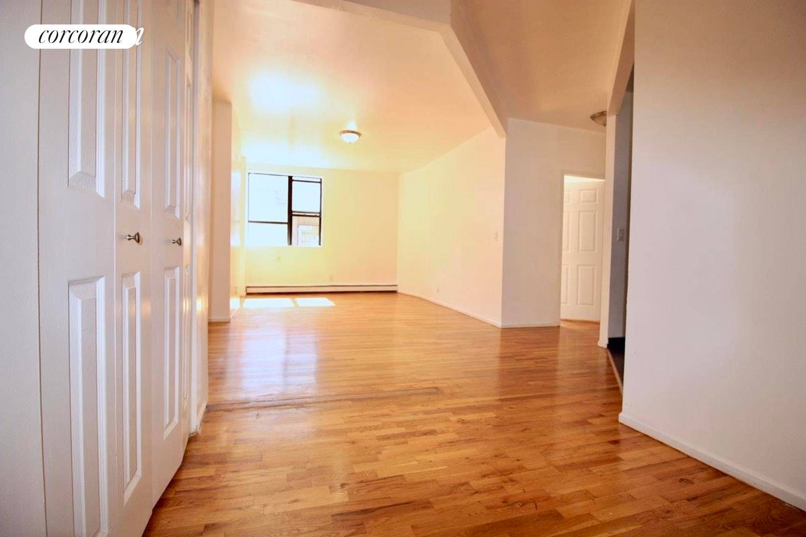 Luminous large 3 Bedroom in a beautifully maintained, elevator building, on a tree lined block.