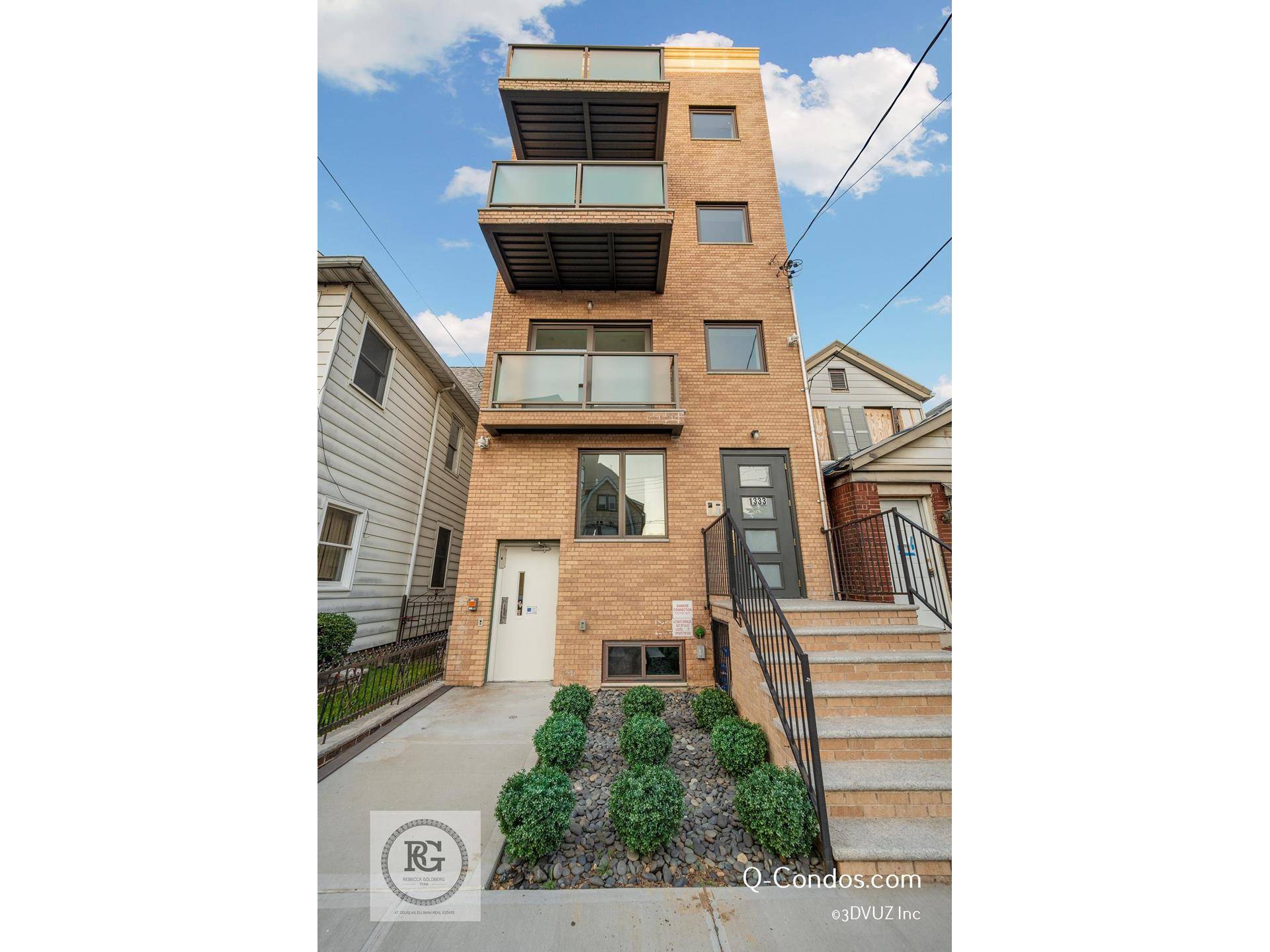 4 Family building right in the heart of Midwood.
