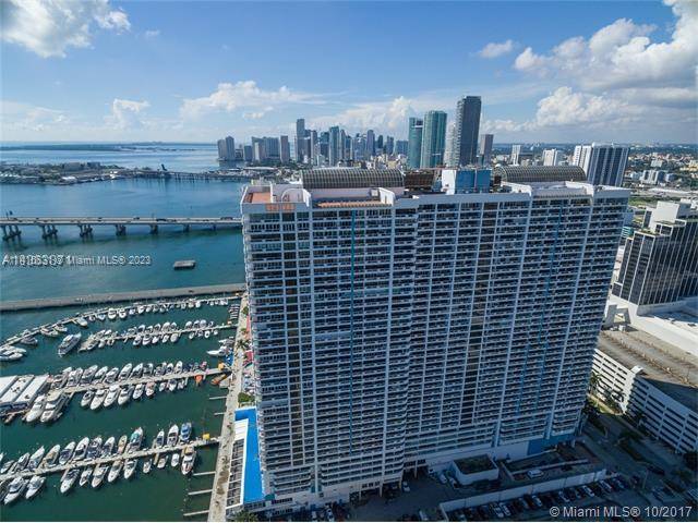 AMAZINGLY GORGEOUS WATER VIEWS FROM THIS VERY LARGE TWO BED, TWO BATH AT THE GRAND CONDOMINIUM LOCATED IN THE HEART OF OF THE MIAMI ARTS AND ENTERTAINMENT DISTRICT.
