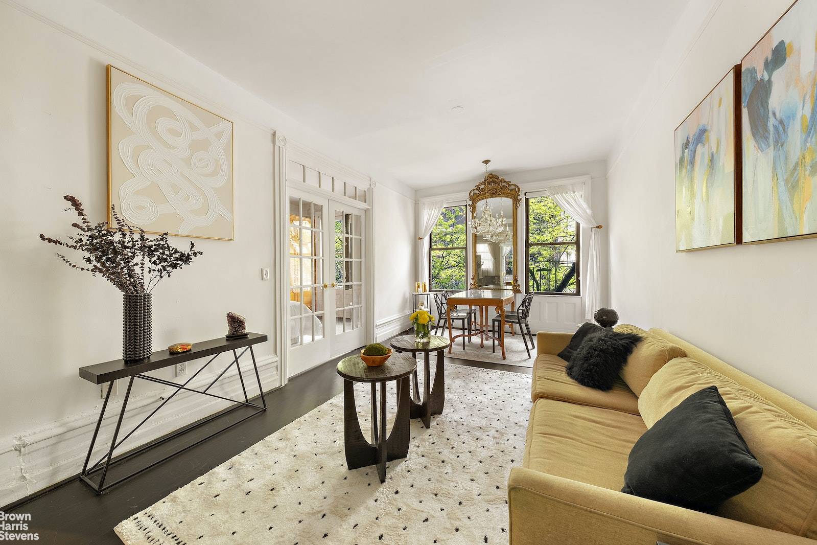 Do you love a classic pre war apt but want modern luxuries ?