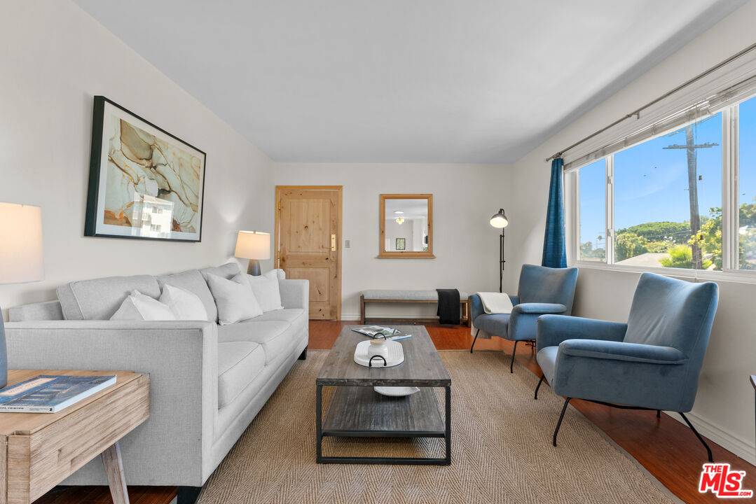 10980   Palms Blvd 2BR La