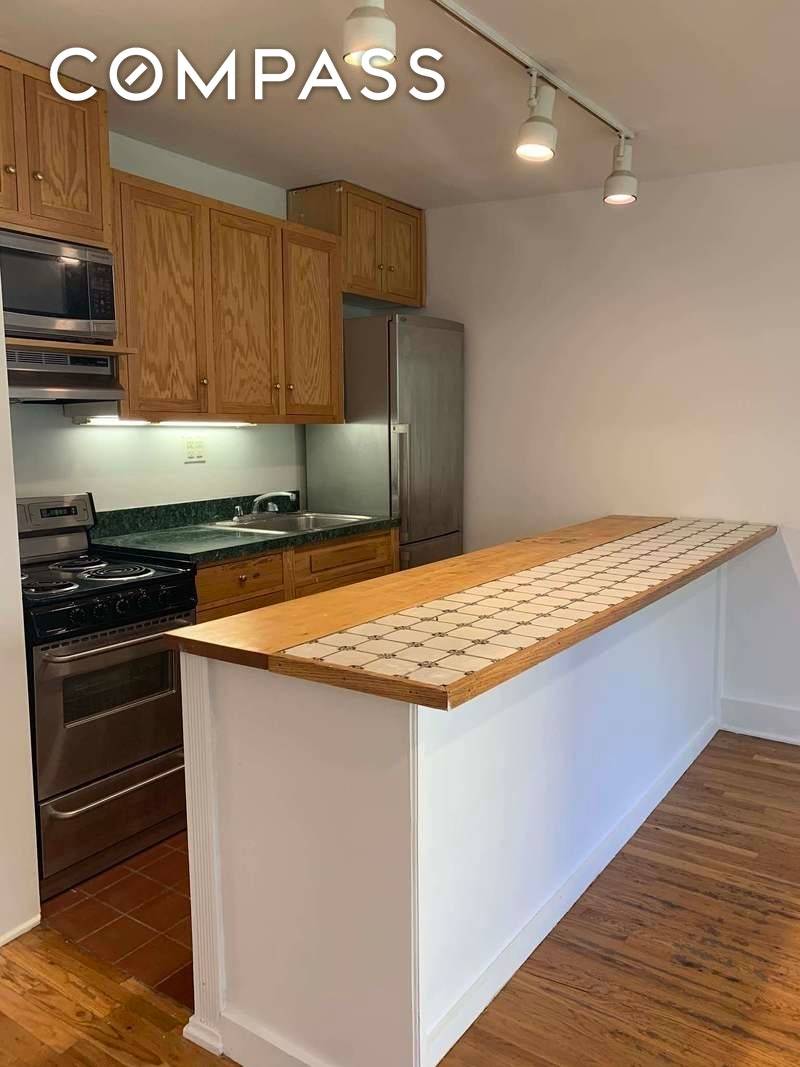 Video available upon request Excellent, bright and sunny third floor brownstone apartment fitted with large living room, open kitchen, beautiful large bedrooms, and spacious bathroom.