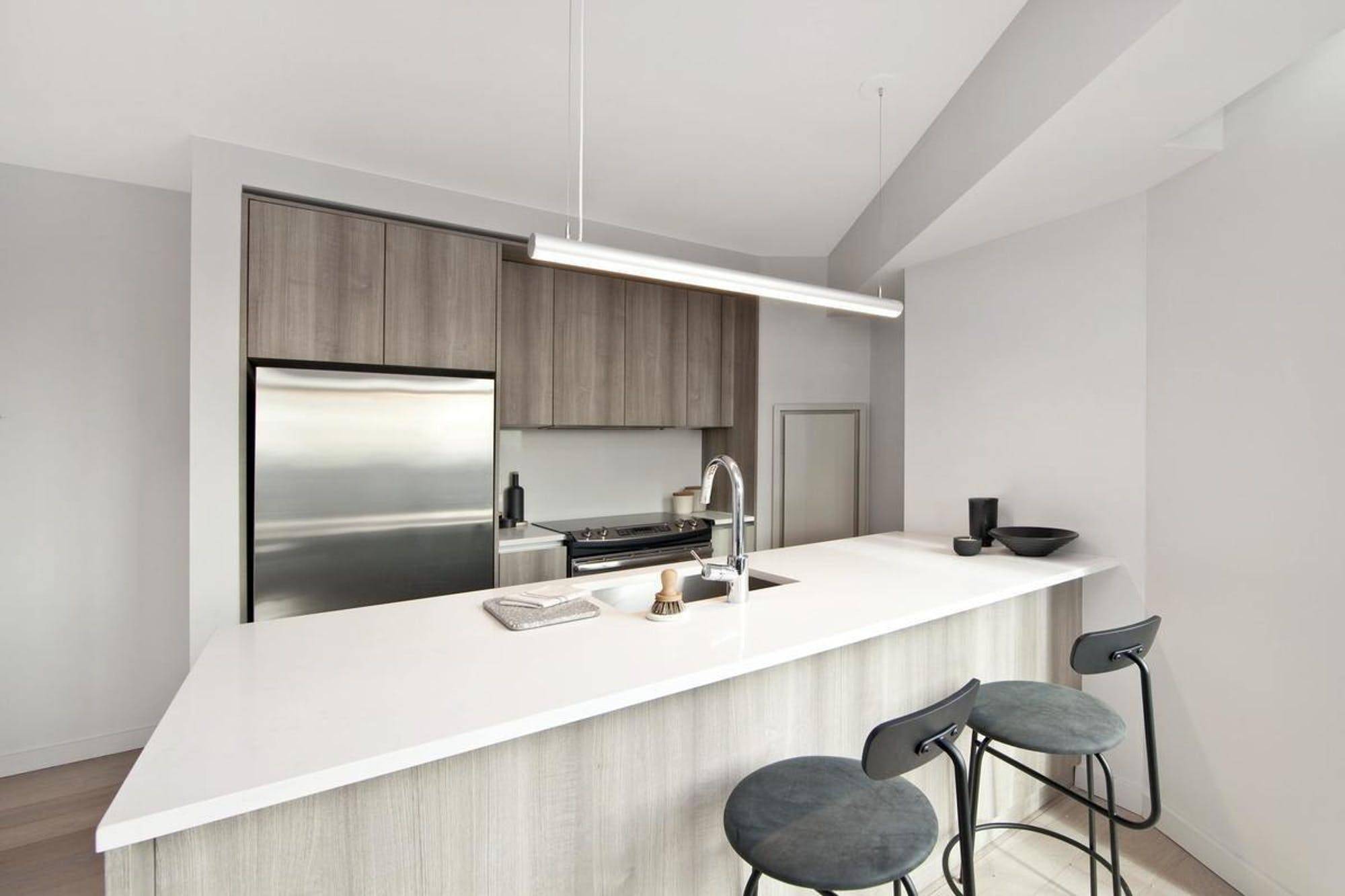 Massive Private Terrace a Unobstructed Views of Midtown and Lower Manhattan a Washer Dryer In Unit Welcome to the residences at 500 Met ; the areas most upscale and exciting ...