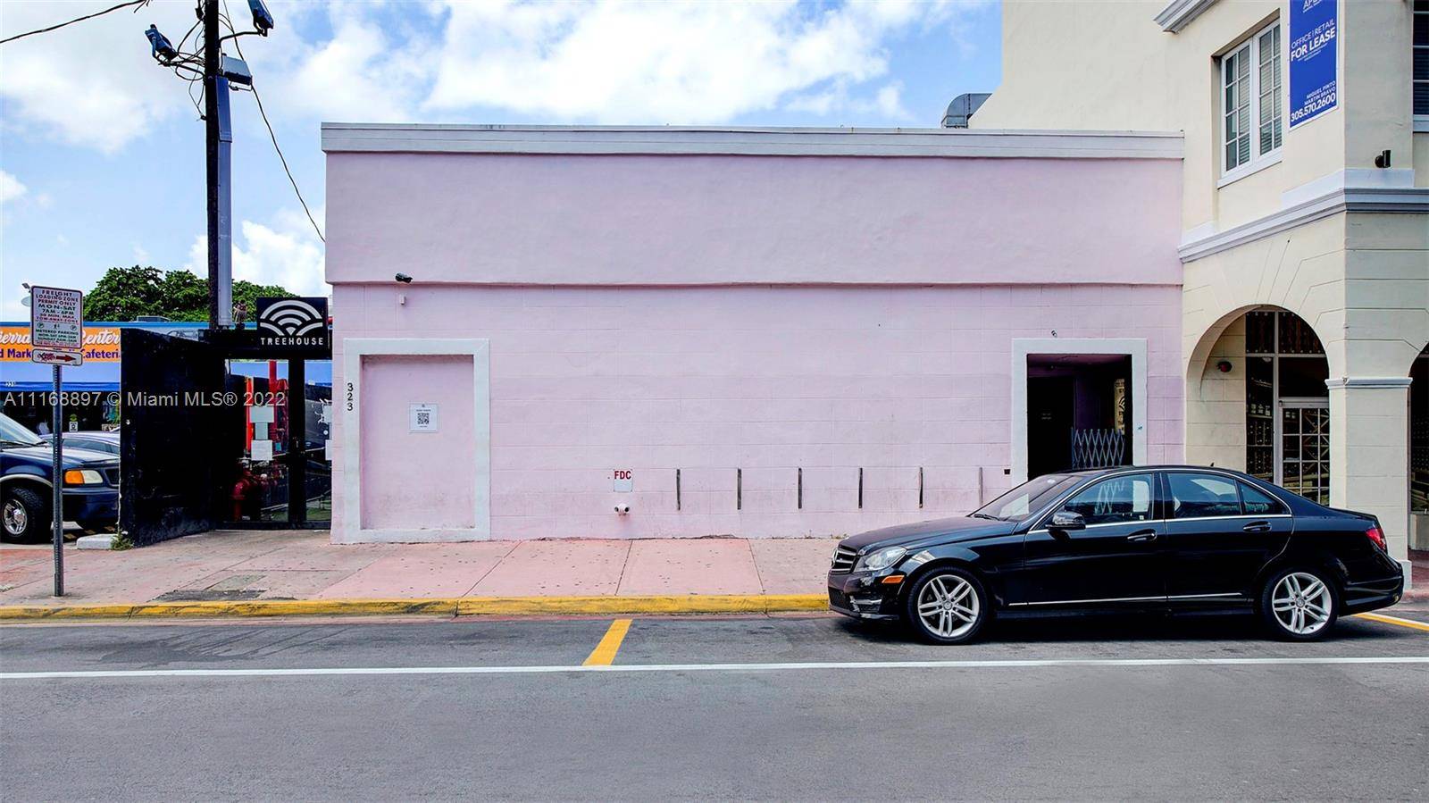 An opportunity to acquire 323 23 Street, one of Miami Beach s most popular long standing techno nightclubs in an elite location.