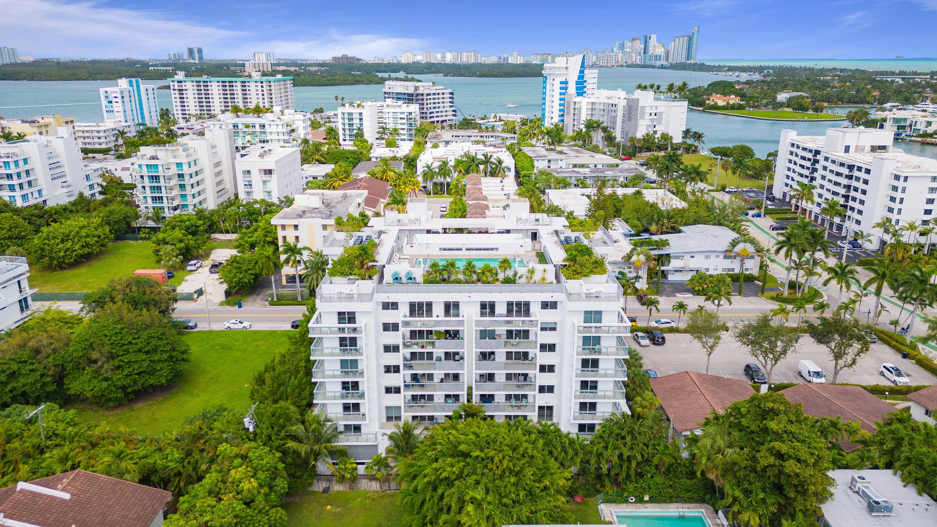 Discover the allure of Bay Harbor Islands, where the charm of a small town converges with the vibrancy of city living in a paradisiacal setting.