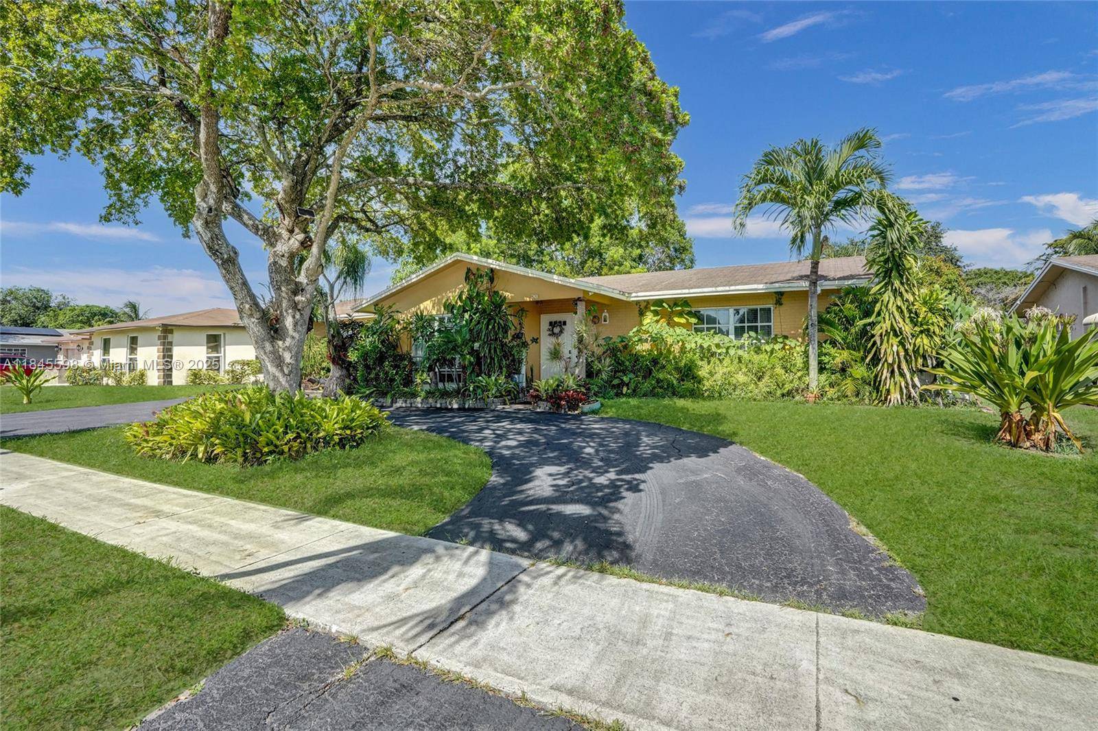 Great Property in KIMBERLY FOREST one of the Largest Lots in the Community.