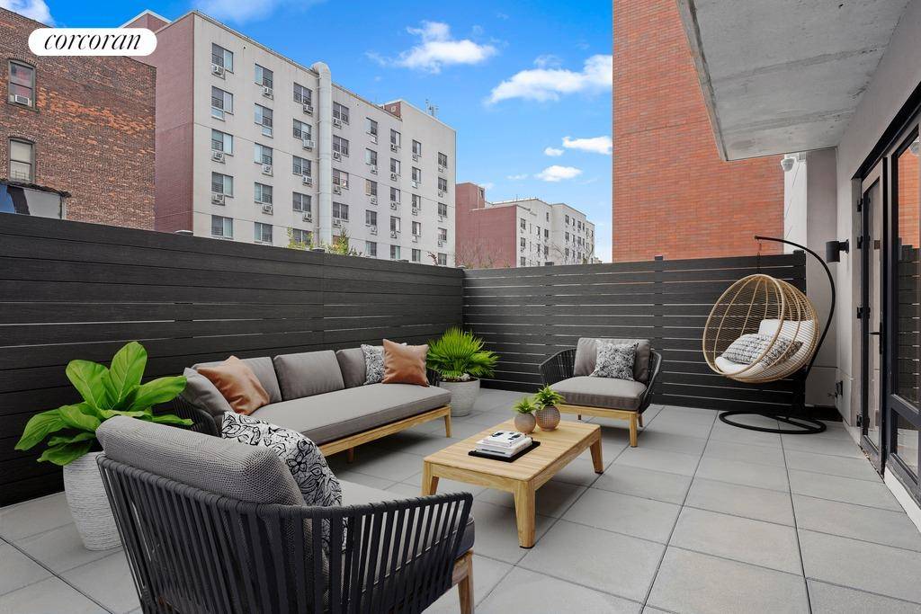 Thoughtfully curated one bedroom and private patio with an abundance of natural light minutes to the Montrose L train stopWhere Brooklyn's iconic Williamsburg and Bushwick meet, The Varet is a ...