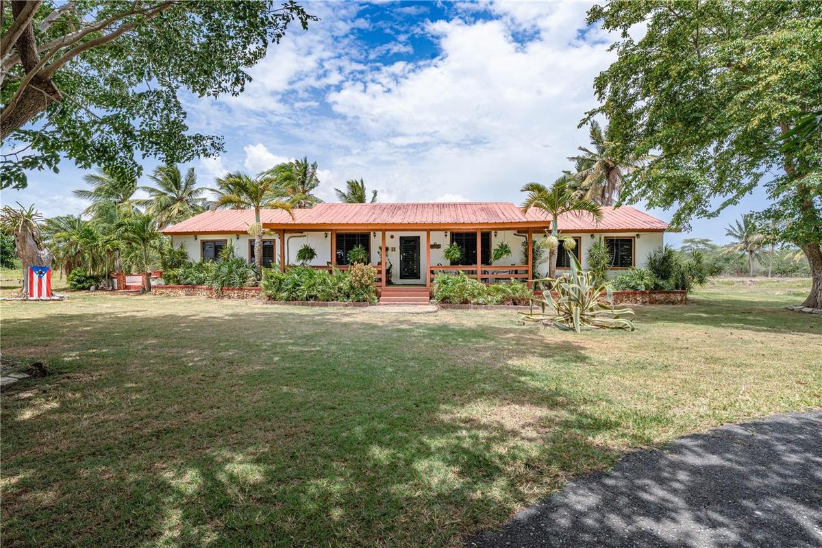 Land and Villa For Sale in Lajas Puerto Rico