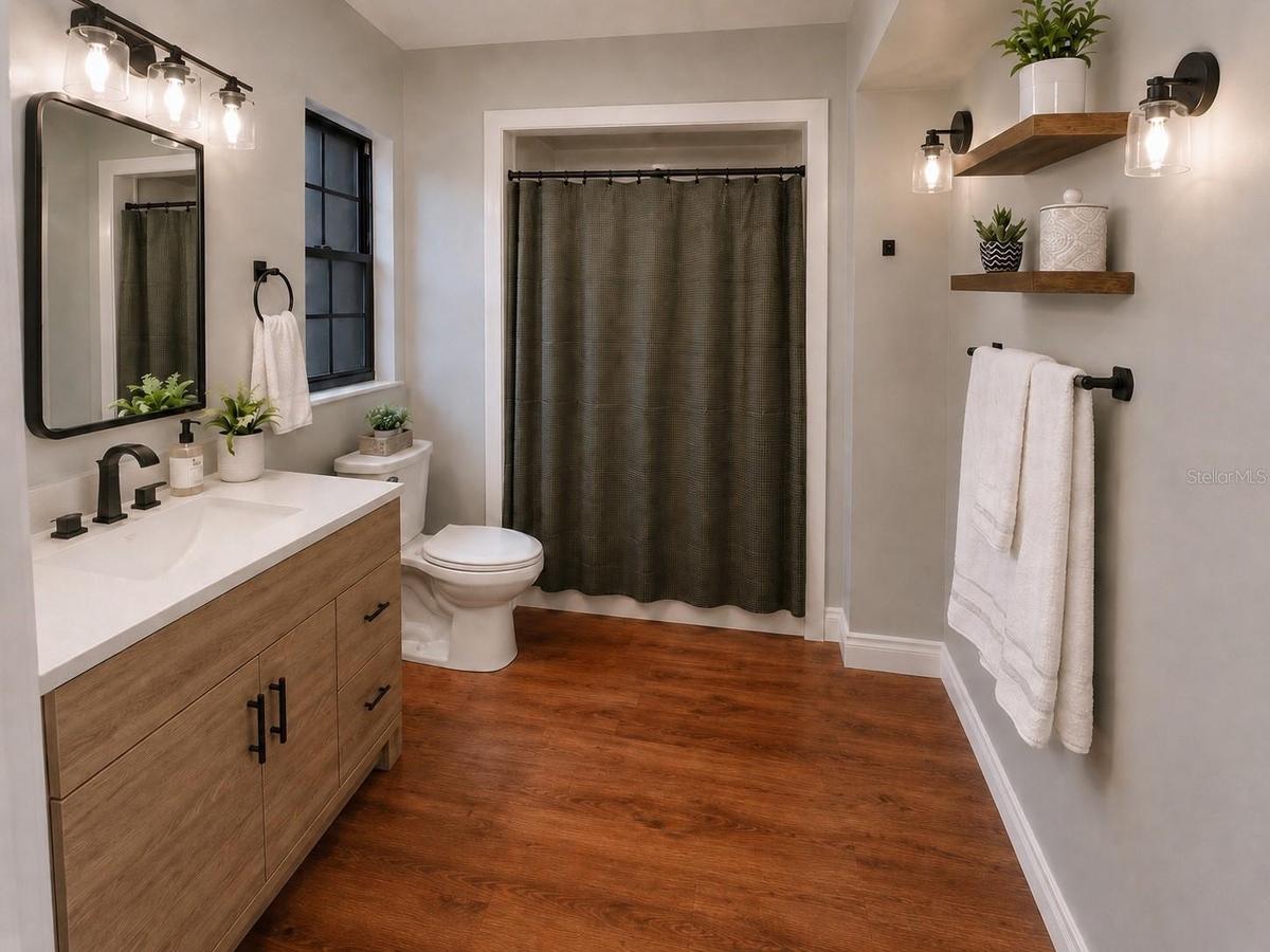 NEWLY RENOVATED MASTER BATH