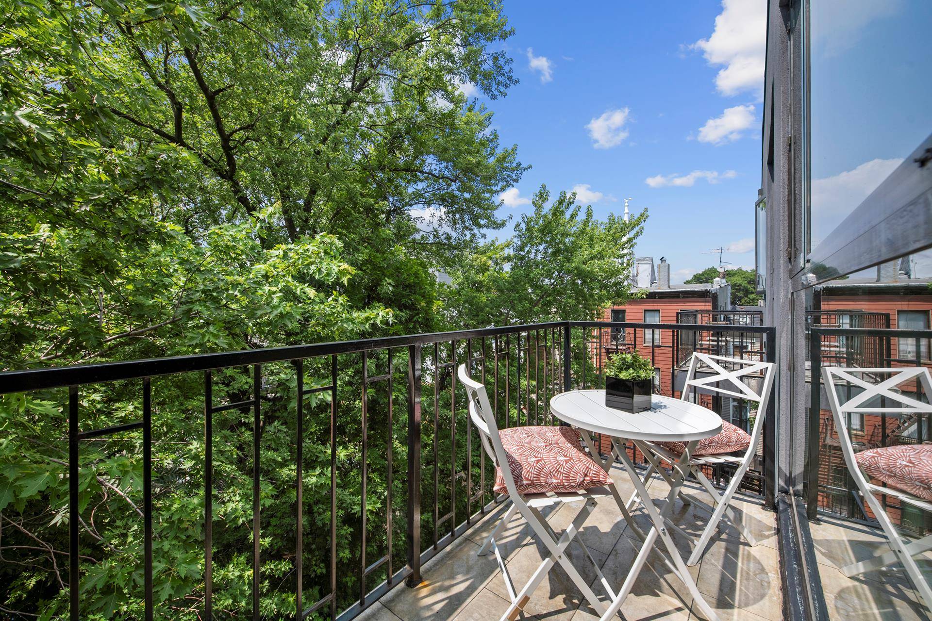 Large 1 Bedroom at boutique Condo 1143 Lafayette Avenue The apartment Hardwood floor Smart switches Washer Dryer Balcony Deep soaking tub Custom vanity Chef's kitchen Dishwasher Top of the line ...