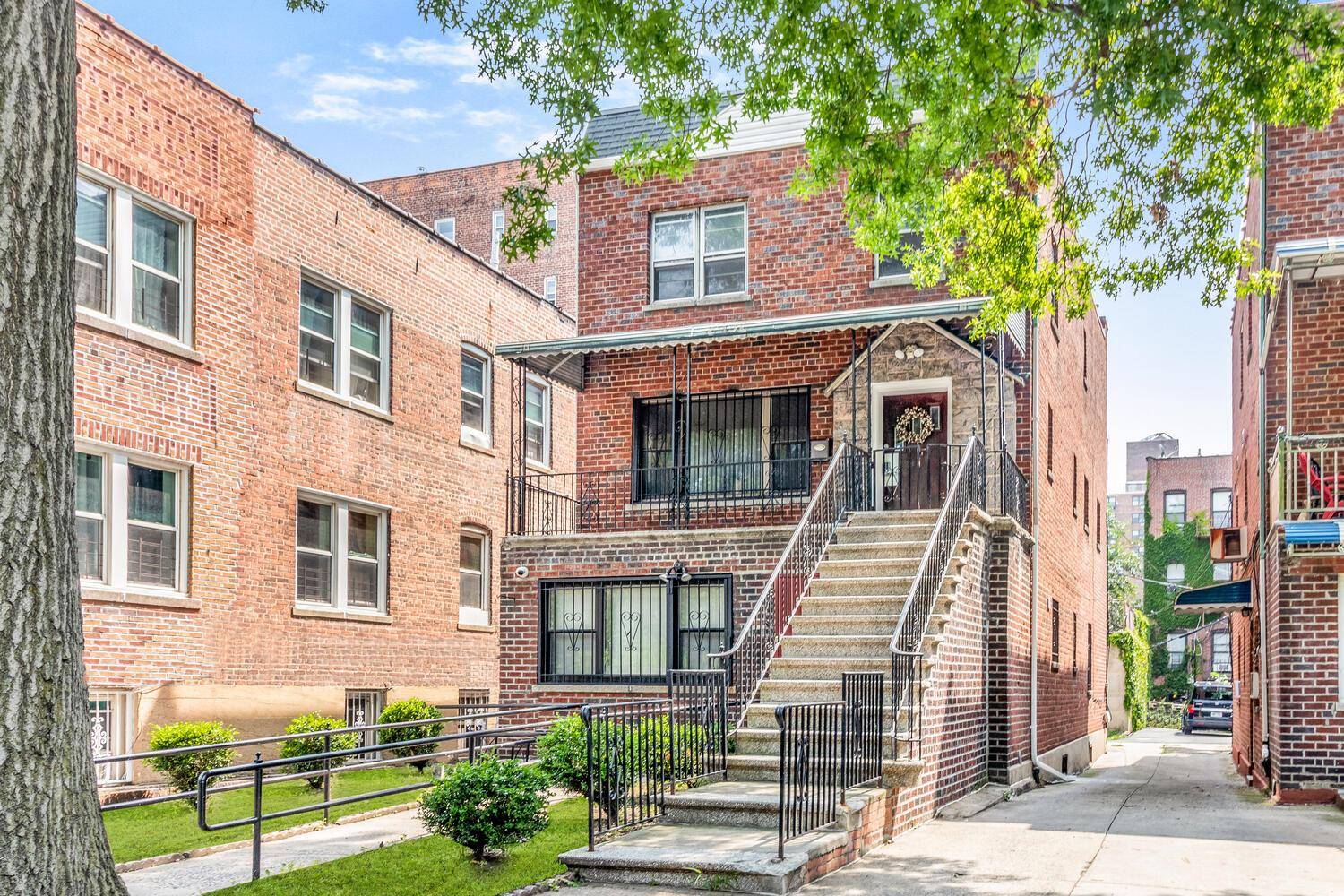 Incredible Investment opportunity in the Heart of Allerton Pelham Parkway North East Section of the Bronx.
