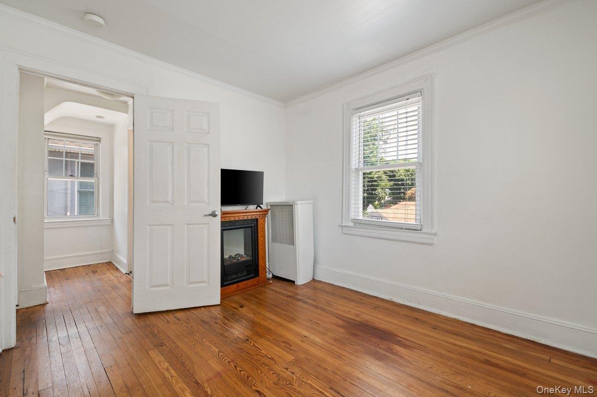 2nd Floor bedroom