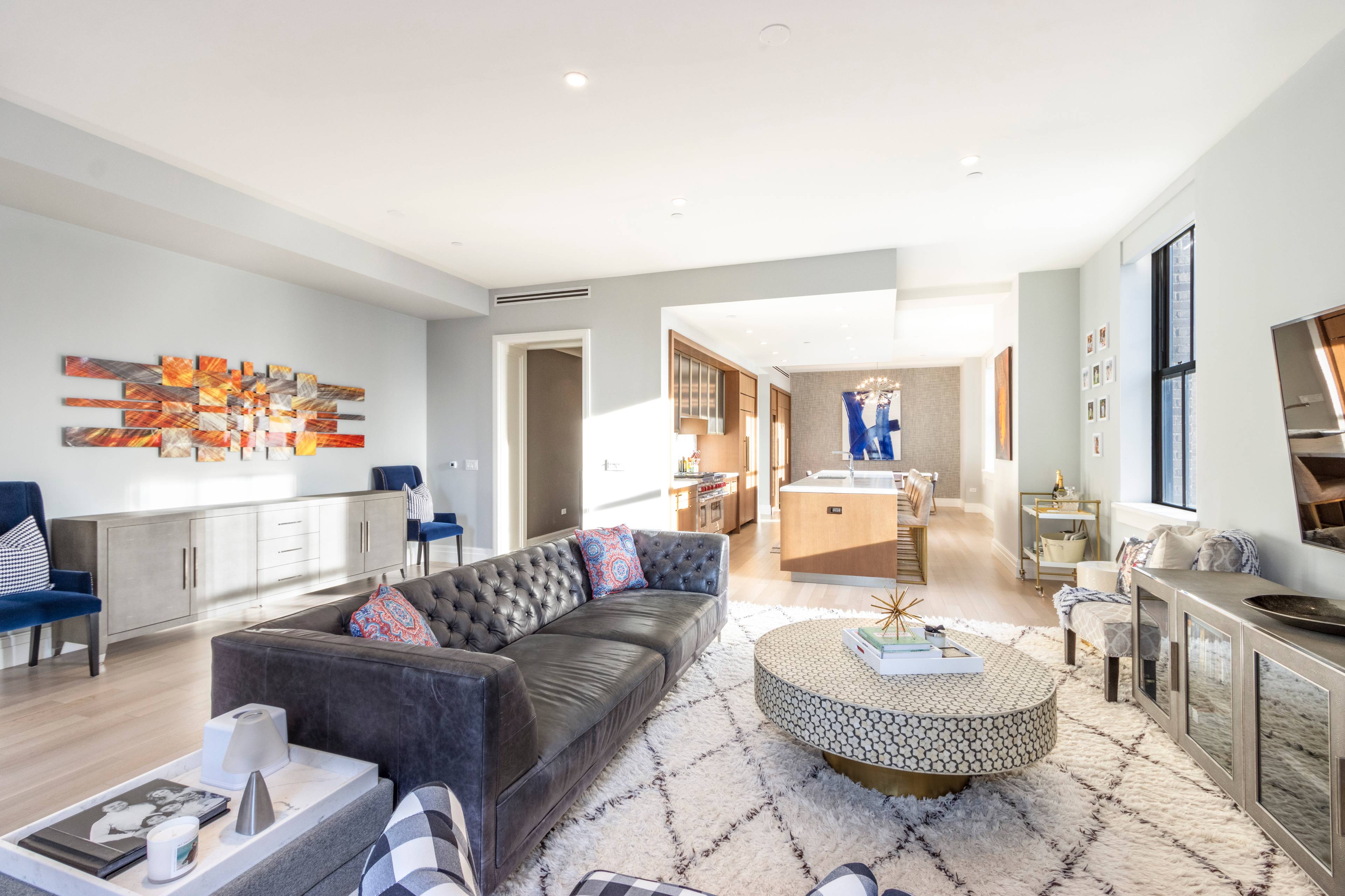 SPRAWLING FOUR FIVE BEDROOM HOME AT 100 BARCLAY STREET Welcome home.