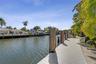 100' Waterfront