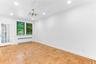 Uppe level living room