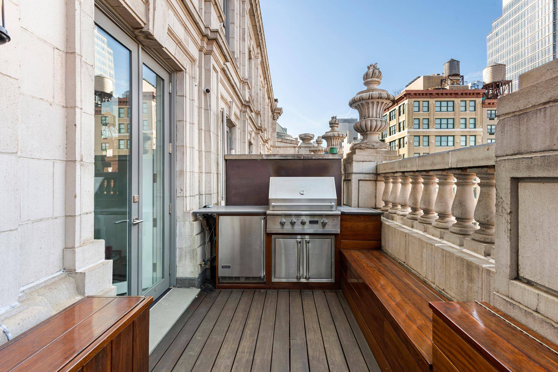 DECADENT HOME IN SOHO 3 BEDS 2 BATH EXQUISITE ARCHITECTURE SOARING CEILINGS DRAMATIC ROTUNDABALUSTRADE TERRACE WITH OUTDOOR KITCHEN PRIMARY BEDROOM WITH SKYLIGHTOPEN CHEF'S KITCHEN WITH PREMIUM APPLIANCES SPA BATHROOM CHIC ...