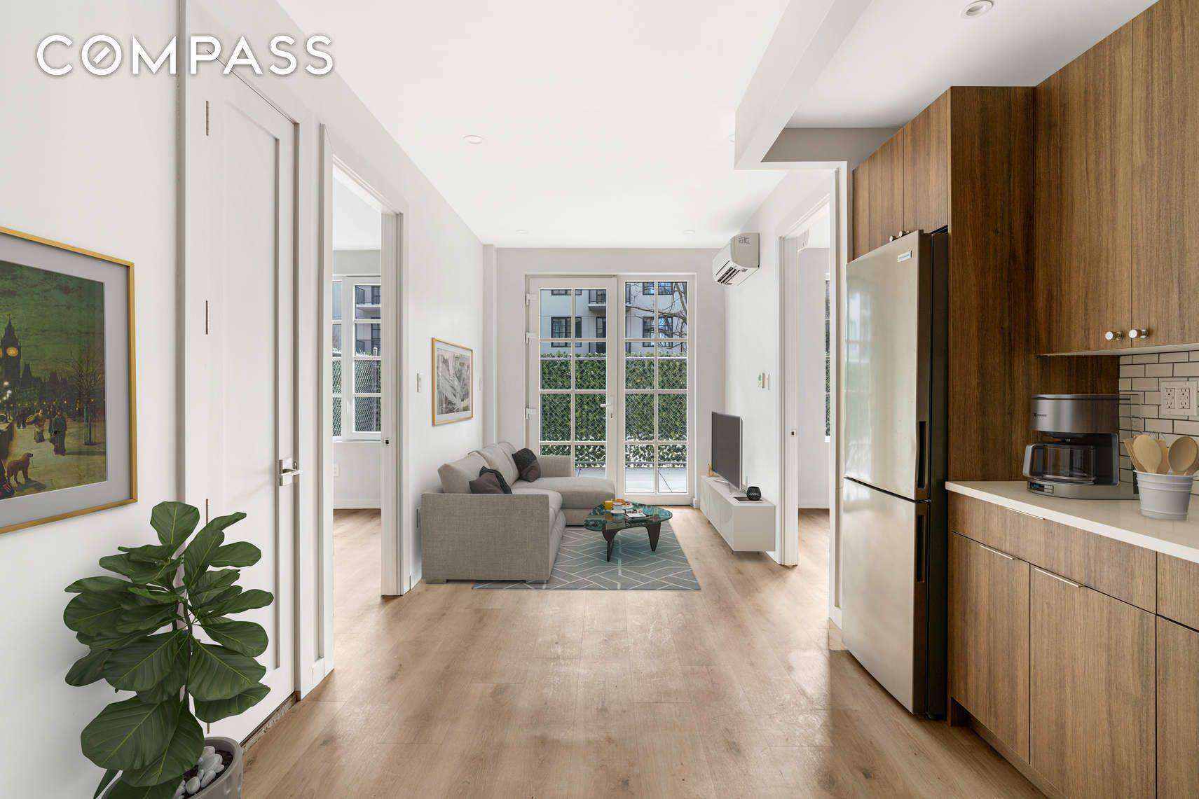 Welcome to Casa Dumbo, a brand new luxury rental building offering condominium style lifestyle amenities and modern interiors in a tranquil residential enclave in one of Brooklyn s trendiest neighborhoods.