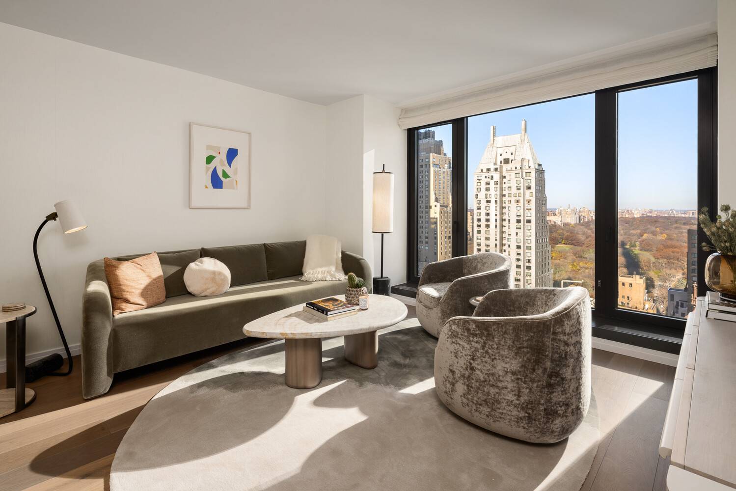 Immediate Occupancy This light filled, 707 square foot, one bedroom, one bathroom residence designed by Thomas Juul Hansen, features an open living concept with floor to ceiling windows showcasing extraordinary ...