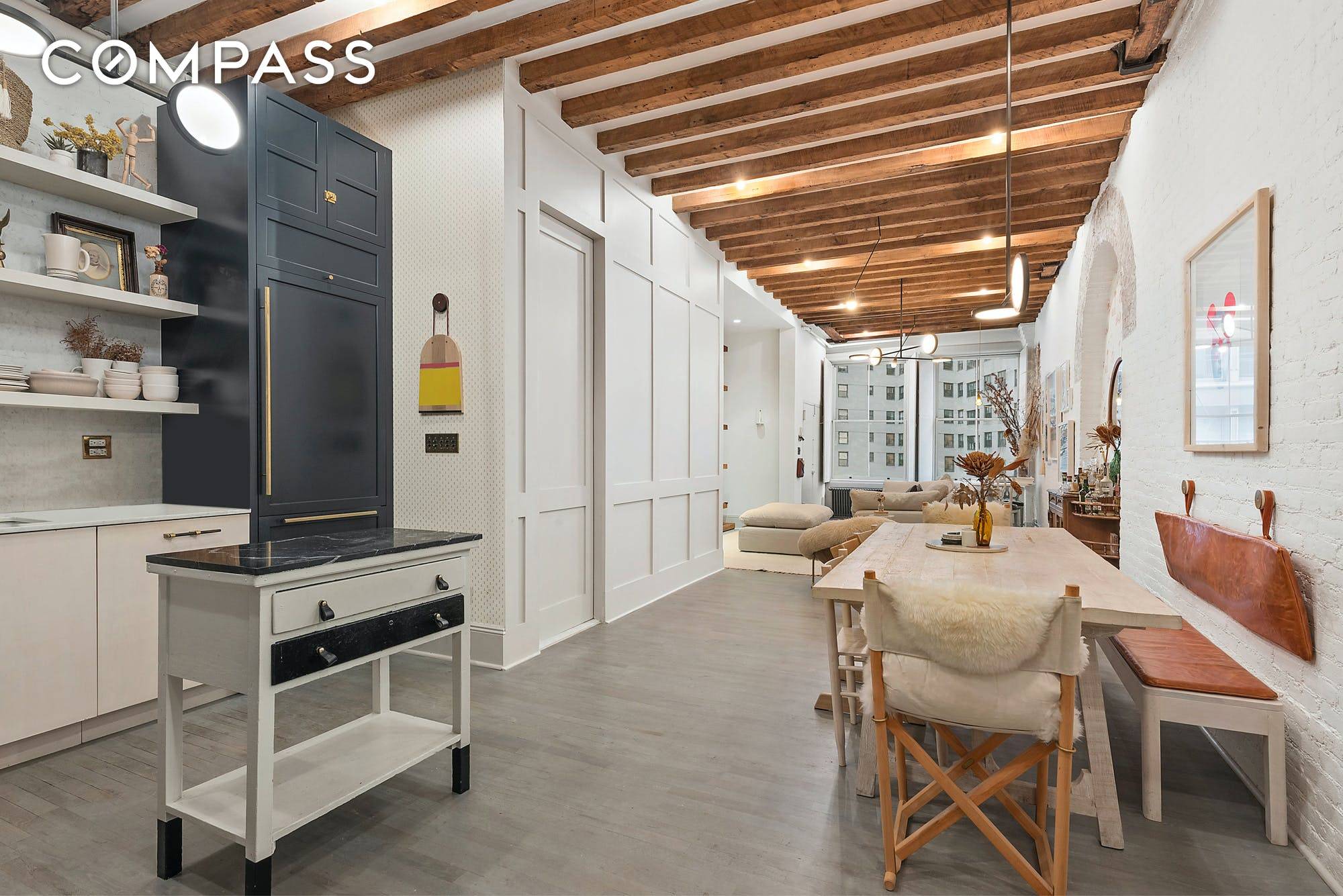 PRIVATE STORAGE INCLUDED This designer Soho full floor loft located in one of Soho s oldest and most established co ops on Greene Street is sure to impress the most ...