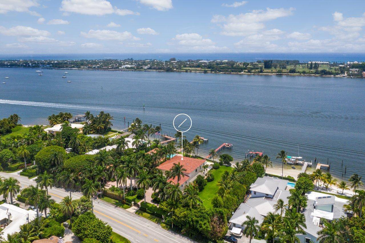 Wide open intracoastal views overlooking Palm Beach Estate homes, this rare direct waterfront 6BR 6.