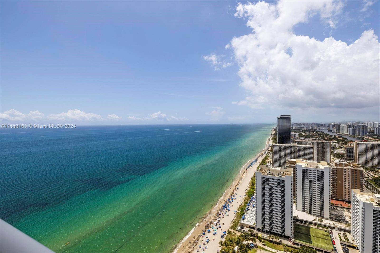Breathtaking UNOBSTRUCTED Ocean, Intracoastal and city views from the 43rd floor.
