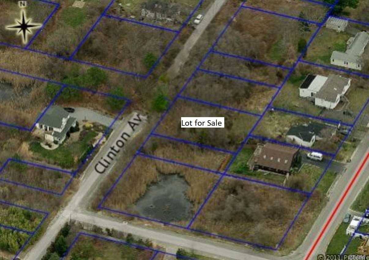 Private, secluded lot, fantastic location for a home.